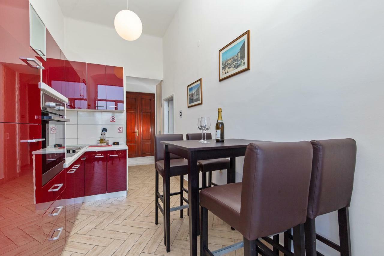 Apartment Mia Fiume Esterno foto